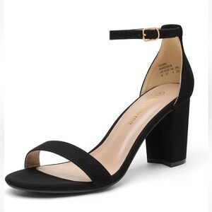 DREAM PAIRS Women's Chunk Low Heel Pump Sandals. 
Size: 7